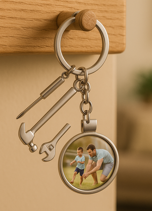 Luxe Metalen Gereedschap Sleutelhanger met Foto-Inzet – Zilver/Wit Glans